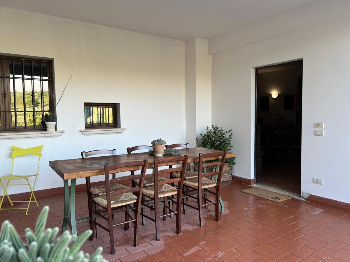 La Casa Di Demetra. Un Paradiso Tra Gli Olivi. Montecchio  Exterior photo